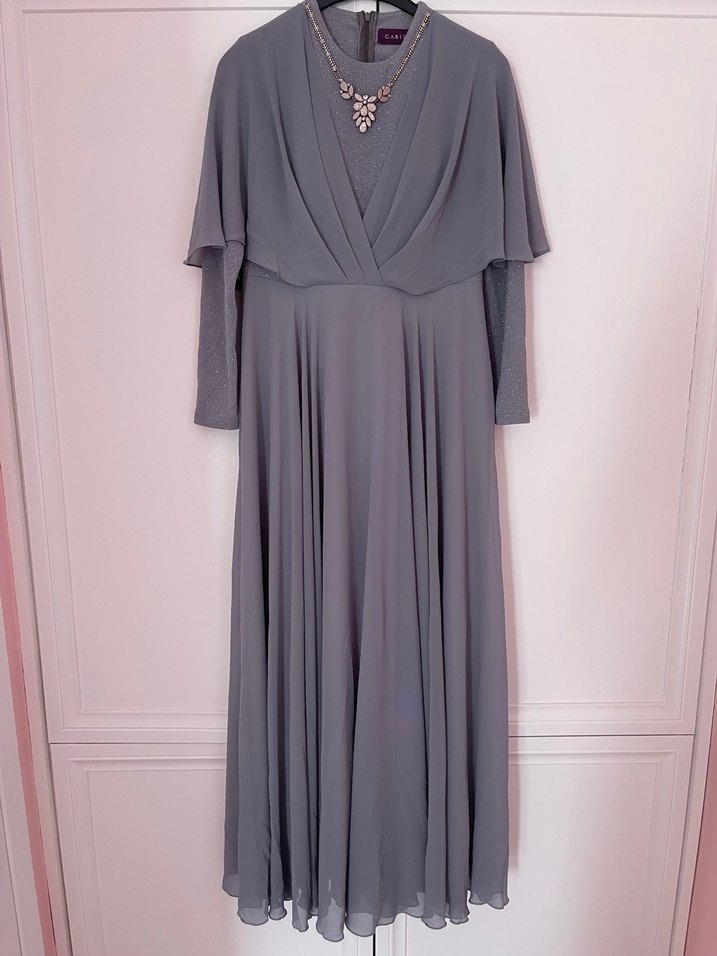 Gri Uzun Kollu Drapeli Abiye Elbise - Görsel 2
