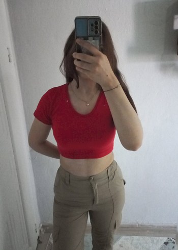 Kısa Kollu Crop 3 model 38 beden