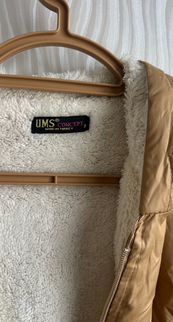 Bej Parlak Uzun Hamile Kabanı - Görsel 2