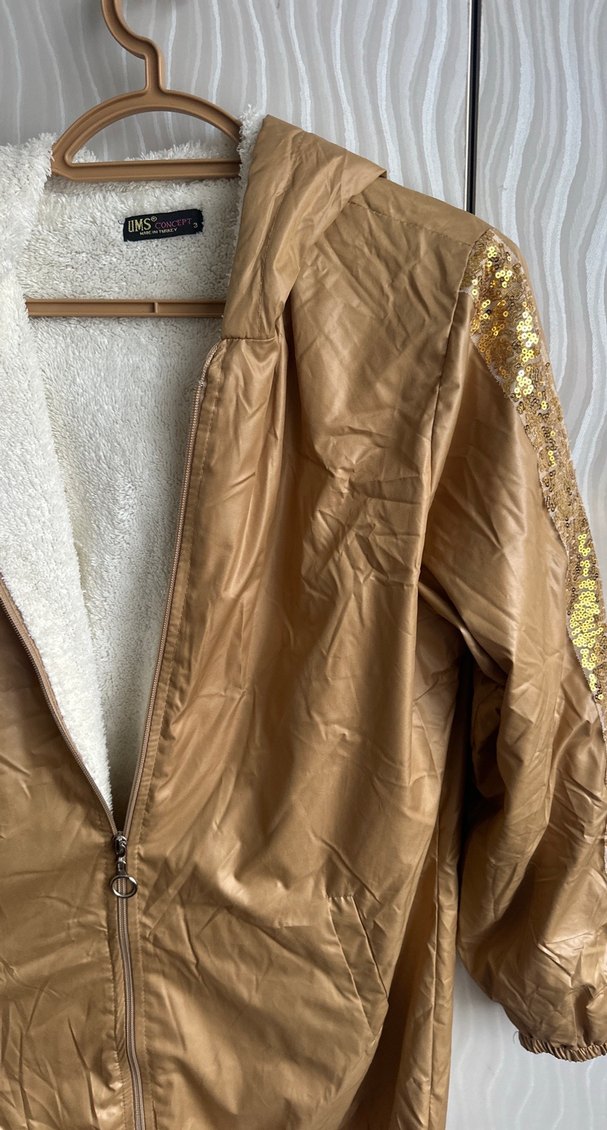 Bej Parlak Uzun Hamile Kabanı - Görsel 4