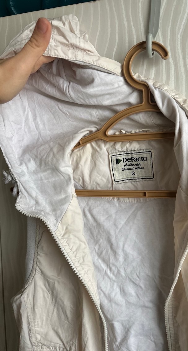 Beyaz Keten Kolsuz Fitted Yelek - Görsel 4