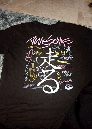 Kız Çocuk Siyah Baskılı Tişört - Görsel 3