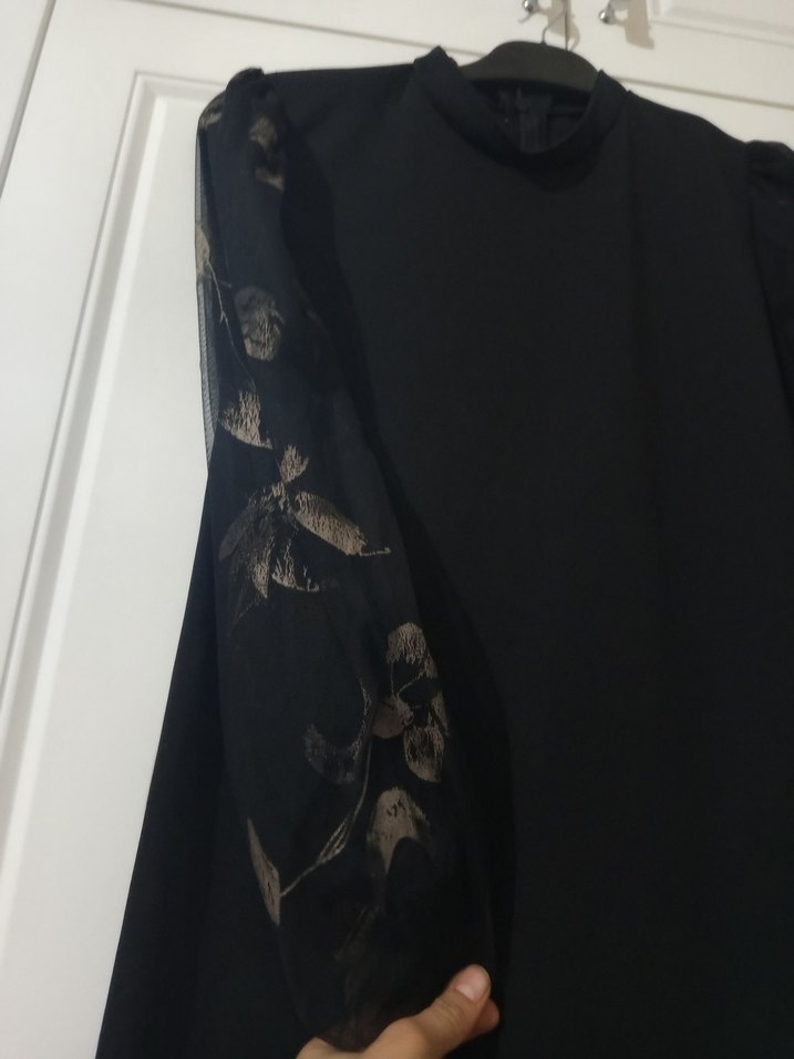 Siyah Uzun Kollu Gotik Uzun Elbise - Görsel 2