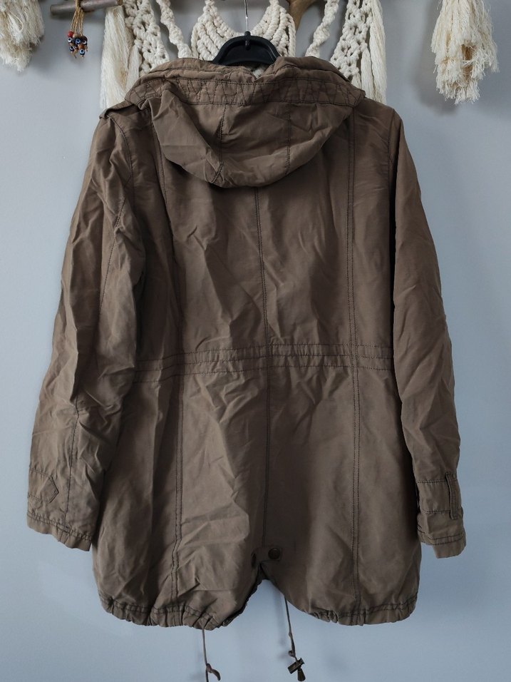 Haki renk yağmurluk - Görsel 4