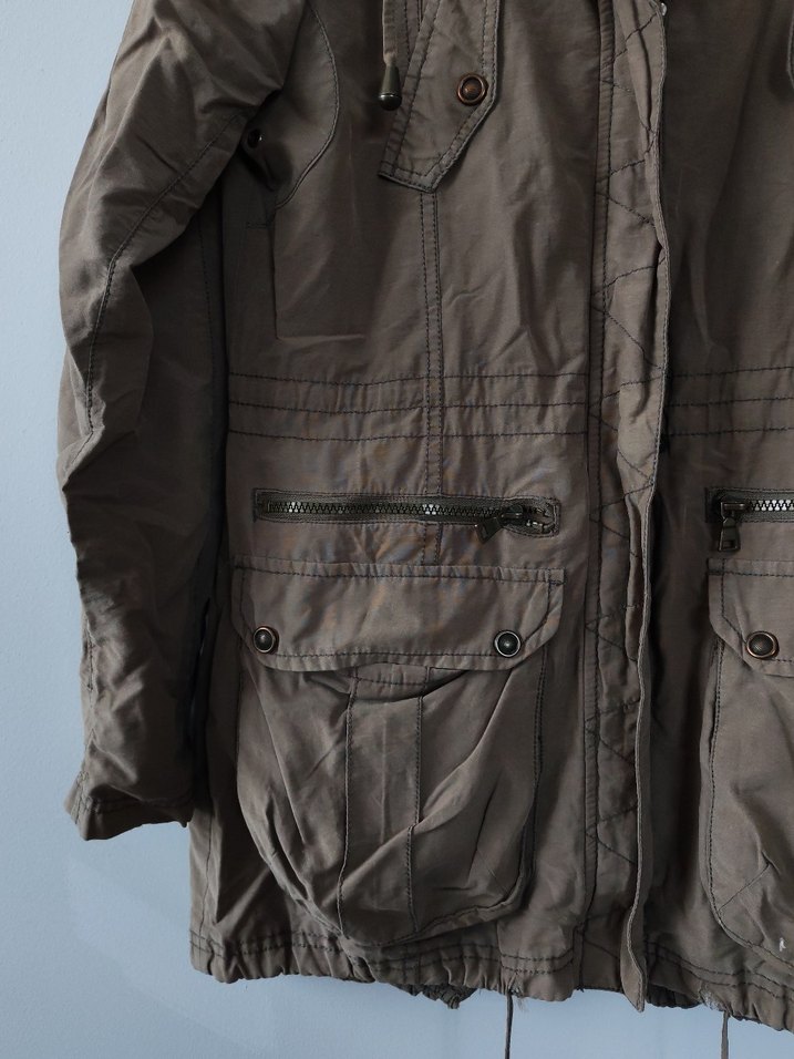 Haki renk yağmurluk - Görsel 3