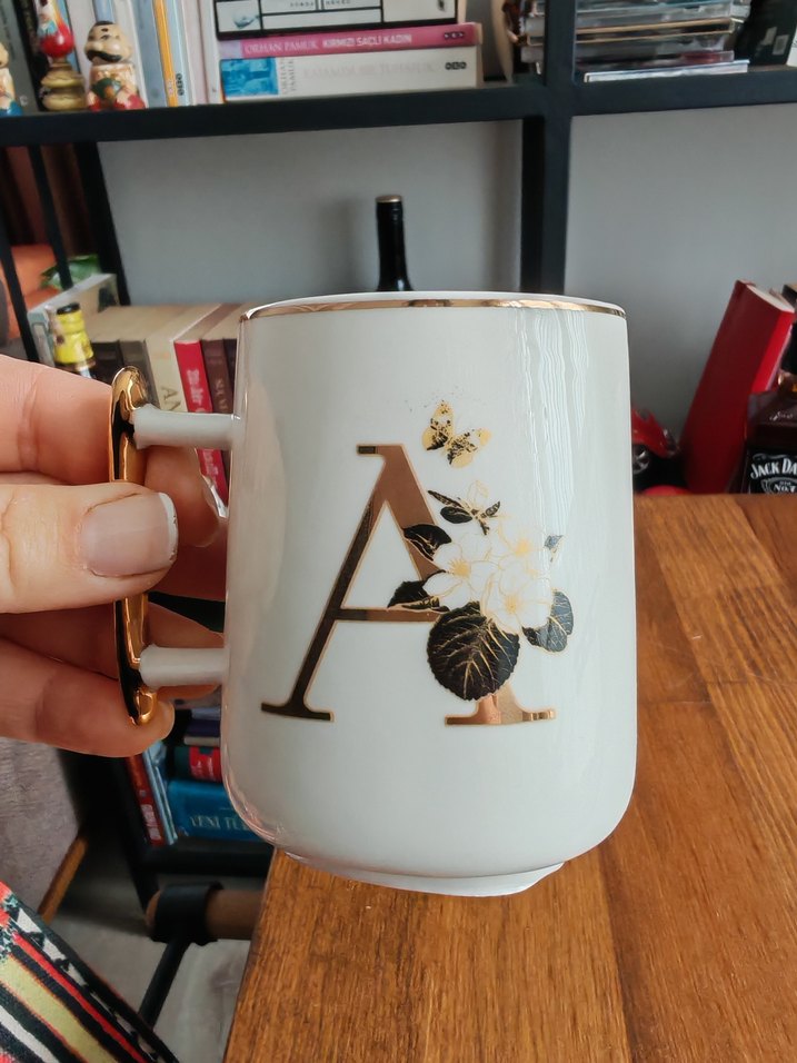 A harfli fincan - Görsel 2