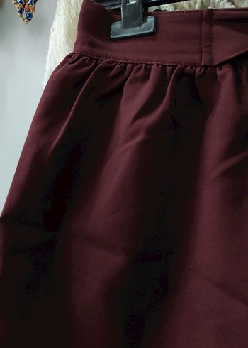 Bordo Kemerli Mini Etek - Görsel 3