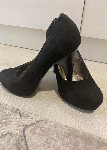 Klasik Siyah Süet Stiletto Topuklu Ayakkabı - Görsel 2