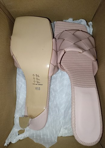 Topuklu yazlık terlik - Görsel 2