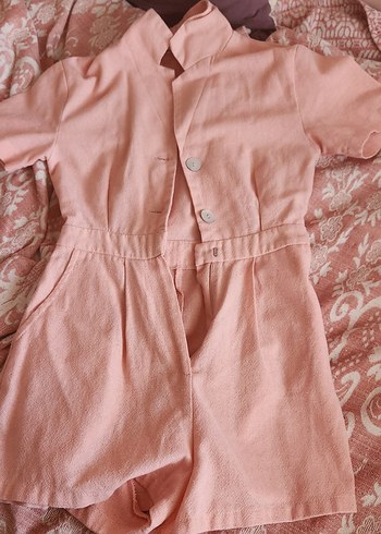 Pembe Düğmeli Tulum