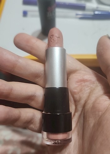 Flormar Extreme Matte Ruj - nude