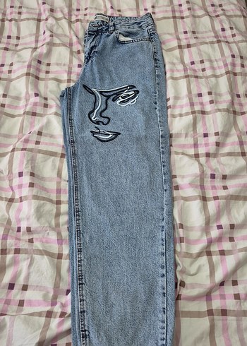 Mavi Baskılı Bol Kesim Kadın Kot Pantolon - Görsel 5