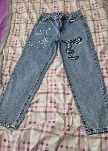 Mavi Baskılı Bol Kesim Kadın Kot Pantolon - Görsel 2