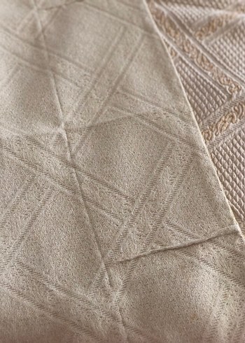 Nakışlı Beyaz Pike - Görsel 6