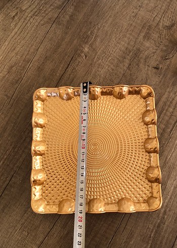 Yılan Desenli Parlak Altın Tabak - Görsel 3