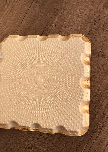 Yılan Desenli Parlak Altın Tabak - Görsel 2