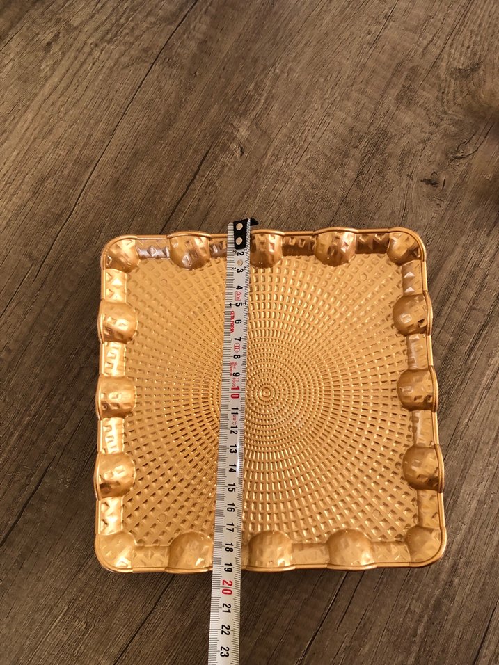 Yılan Desenli Parlak Altın Tabak - Görsel 3