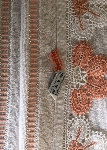 Nakışlı Pastel Beyaz Havlu - Görsel 6