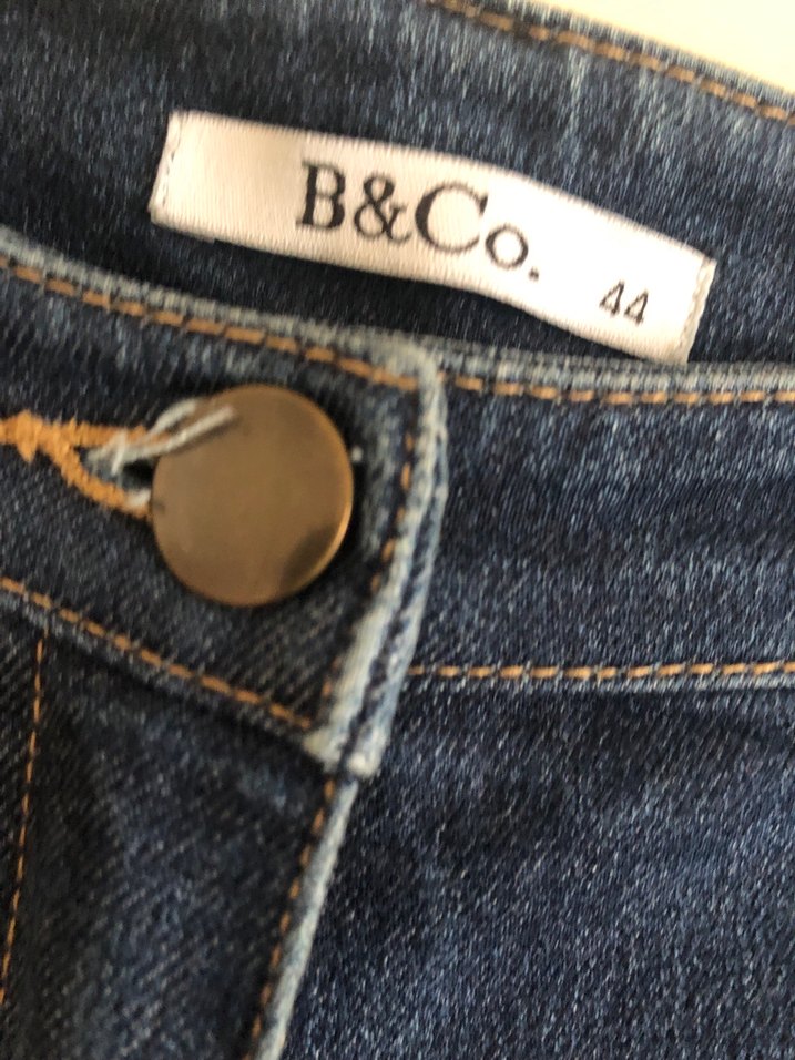 Nakışlı Lacivert Kadın Kot Pantolon - Görsel 3