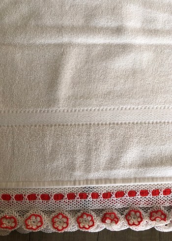 Dantelli Beyaz Havlu - Görsel 4