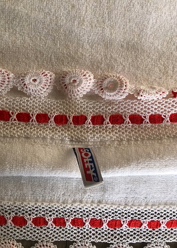 Dantelli Beyaz Havlu - Görsel 2