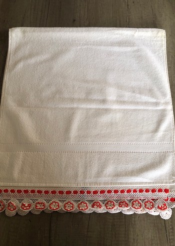 Dantelli Beyaz Havlu - Görsel 3