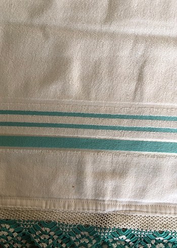 Dantelli Beyaz Havlu - Görsel 5