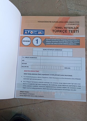 15 Çözümlü TYT Türkçe Denemeleri Kitabı