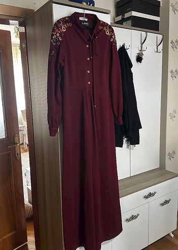 Diger Bordo Nakışlı Uzun Kadın Elbise