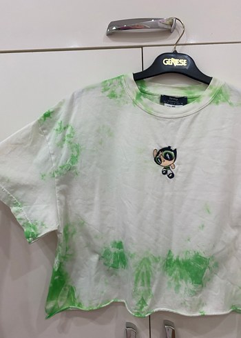 Yeşil Batik Desenli Tişört - Görsel 3