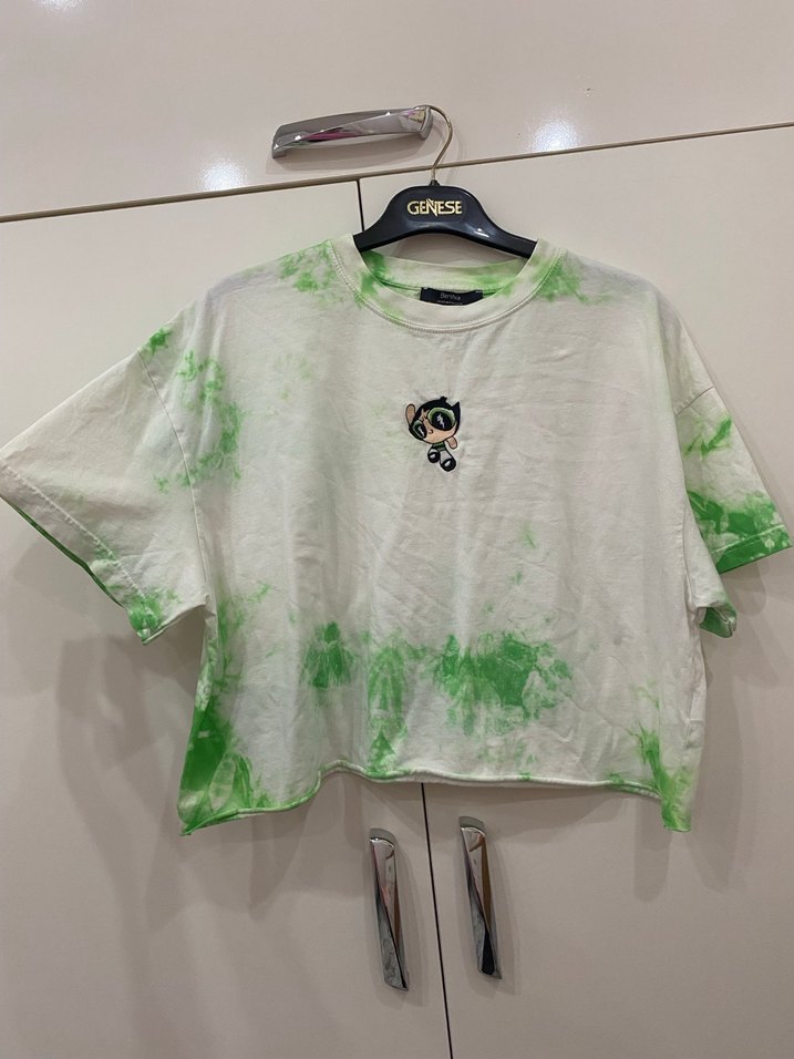 Yeşil Batik Desenli Tişört - Görsel 2