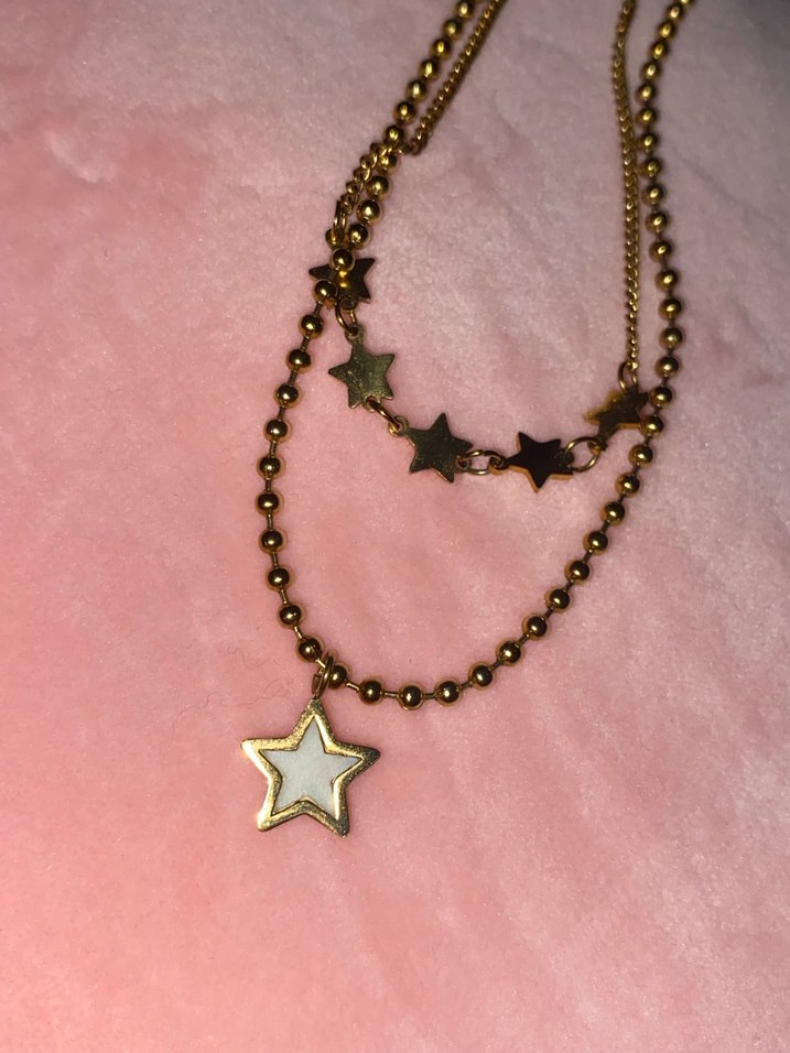 Altın Renkli Yıldız Detaylı Zincir Kolye - Görsel 2