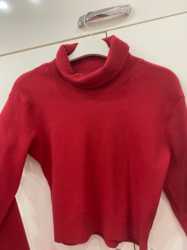 Kırmızı Boğazlı Mini Triko Kazak - Görsel 3