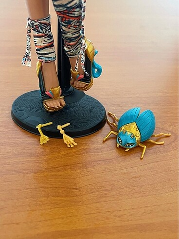 Monster High ÖZEL İLAN Monster High Nefera De Nile