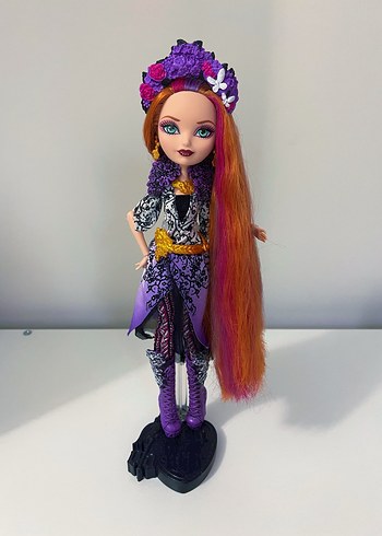 Ever After High Holly Spring Unsprung