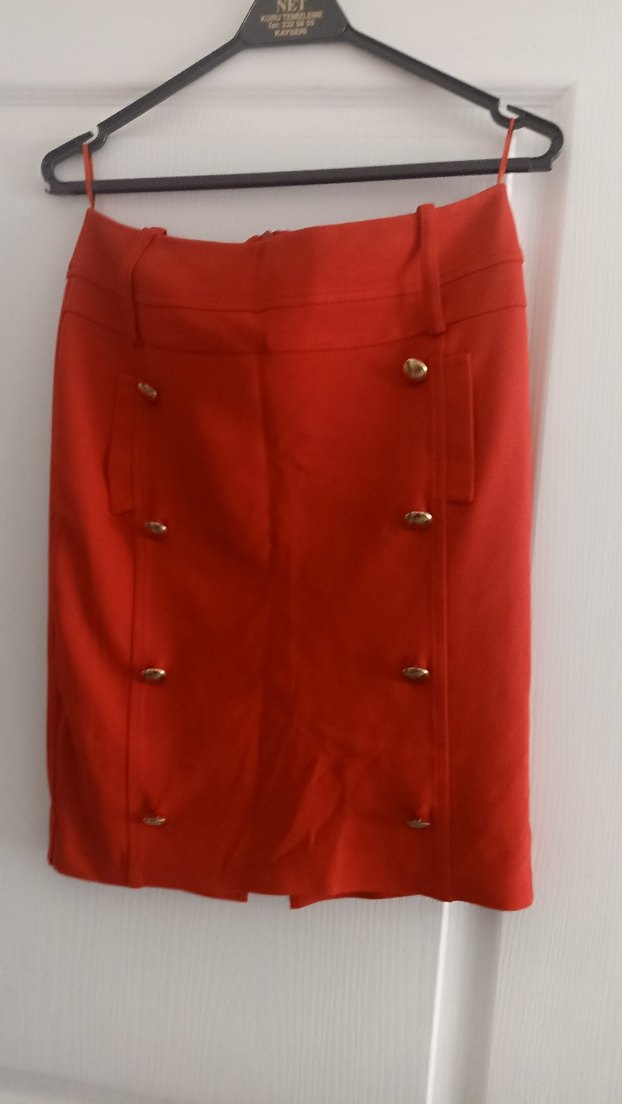 Düğmeli Kırmızı Mini Kalem Etek adil ışık marka - Görsel 2