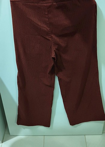 Bordo Kadın Piliseli Midi Kumaş Pantolon - Görsel 2