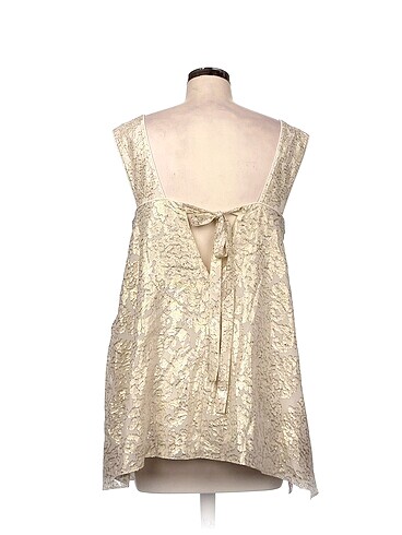 36 Beden Massimo Dutti Bluz %70 İndirimli.