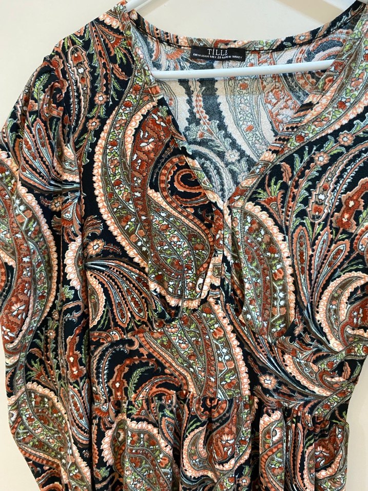 Desenli Bohem Uzun Kollu V Yaka Elbise - Görsel 2