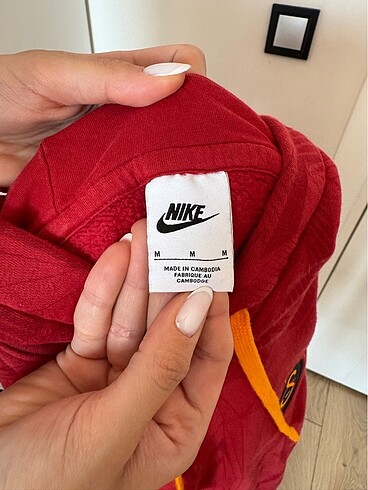 m Beden bordo Renk Orjinal Galatasaray sweatshirt