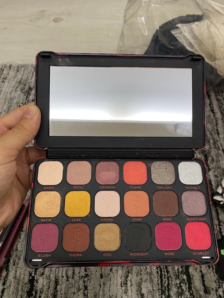 Canlı Renkli Göz Farı Paleti - Görsel 2