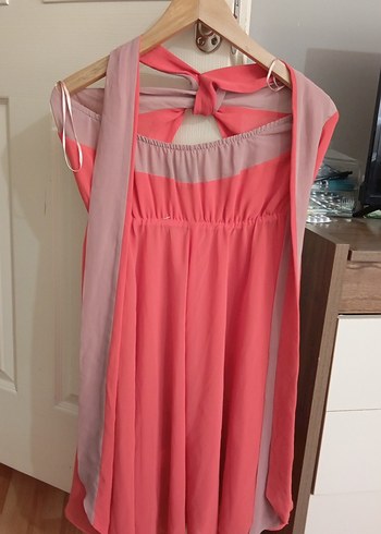 Boyundan Bağlamalı Elbise - Görsel 2