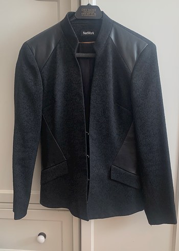 Siyah Deri Detaylı Kadın Blazer Ceket