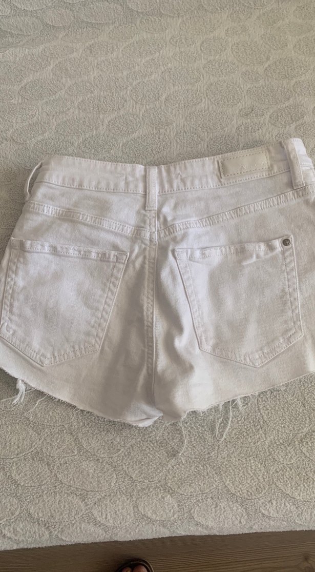 Kadın Beyaz Pamuklu Mini Denim Şort - Görsel 2