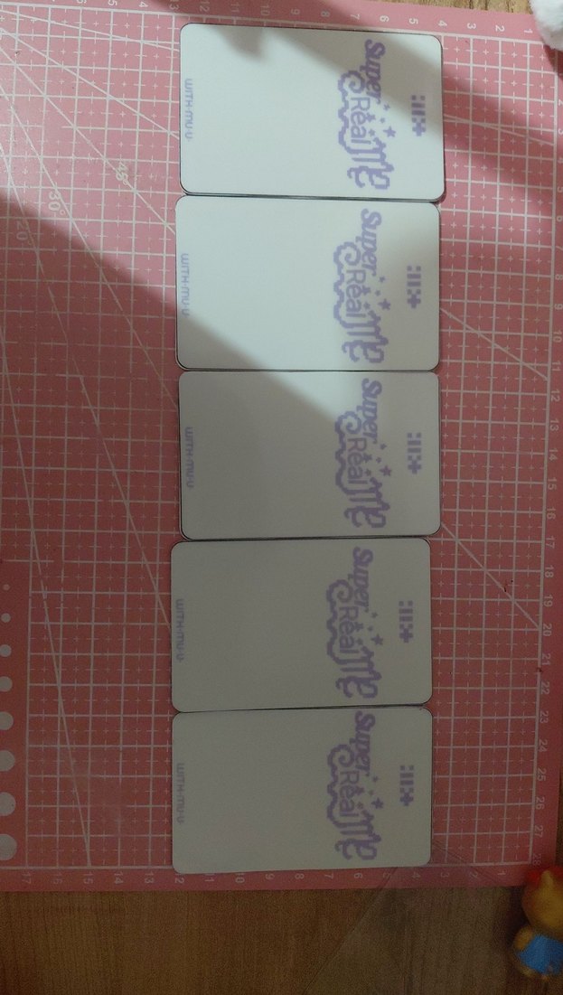 illit fanmade pc set - Görsel 2