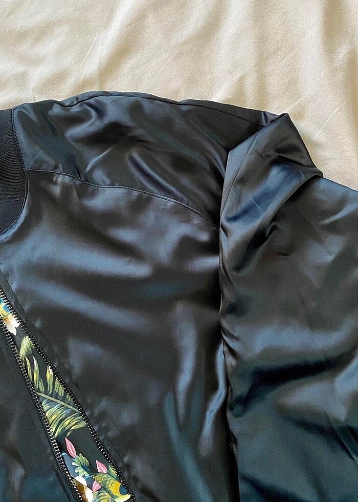 REVERSIBLE BOMBER JACKET - Görsel 2