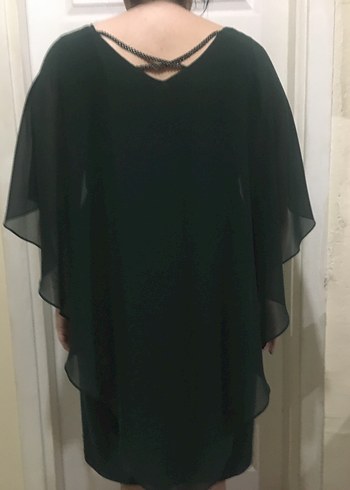 Zara V Yaka yeşil kısa kolsuz abiye