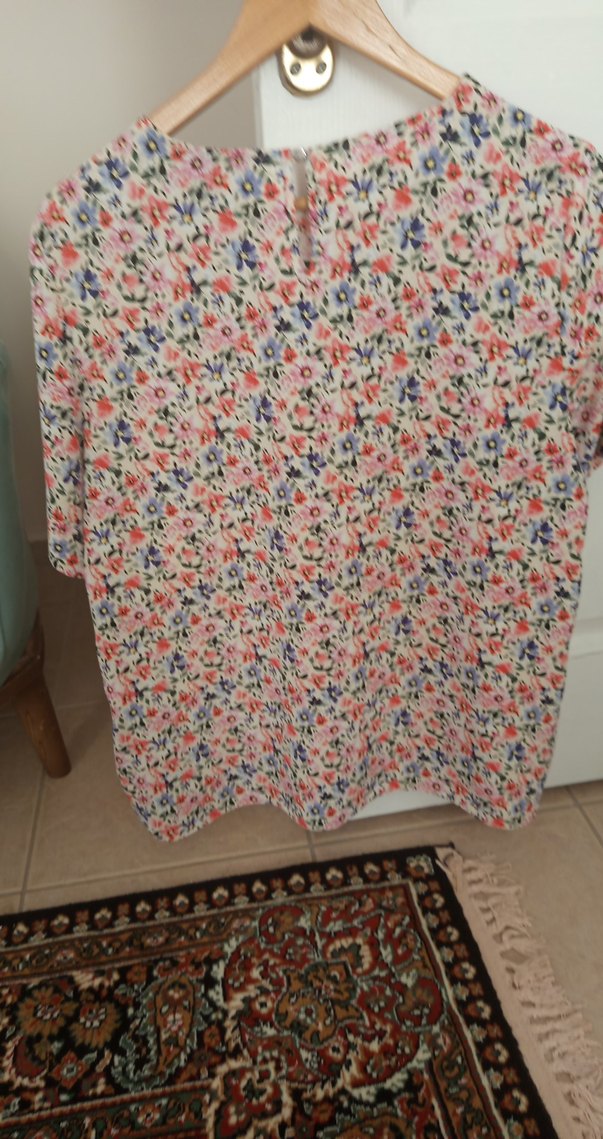 Çiçek Desenli Bohem Kadın Bluz - Görsel 4