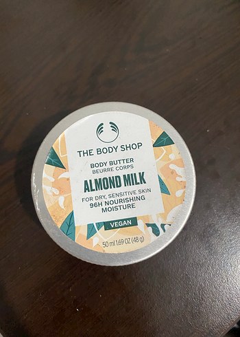 Beden Renk The Body Shop Badem Sütü set