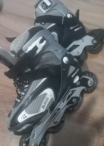 Gri Yılan Desenli Erkek Spor Paten